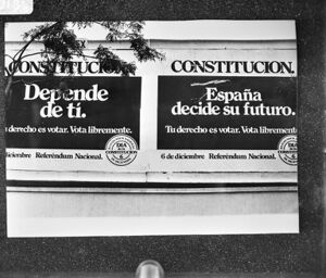 Affiches in Spanje in verband met verkiezingen over nieuw grondwet 6 december aa, Bestanddeelnr 930-0184.jpg