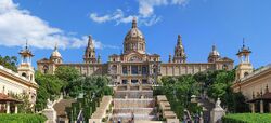 Palau Nacional Barcelona Pano 2013.jpg