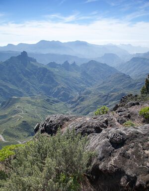 Gran Canaria, Caldera de Tejeda, view into the caldera.jpg