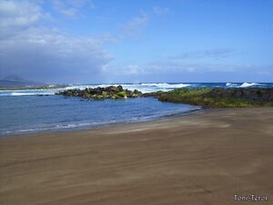 Playa de el puertillo - panoramio.jpg