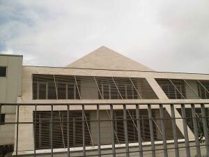 Facultad de Ciencias de la Información.JPG