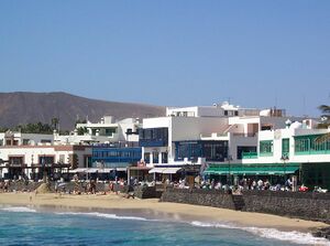 Playa Blanca Town Promenade and Beach 01.JPG