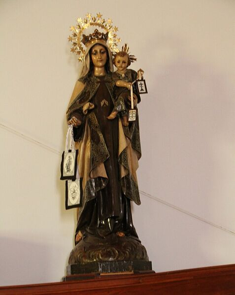 Archivo:La Graciosa-Caleta del Sebo-Seemannskirche-10-Madonna-2015-gje.jpg