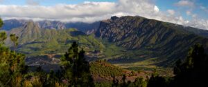 Caldera de Taburiente MichaD.jpg