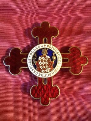 Orden de Alfonso X el Sabio DMColl.jpg